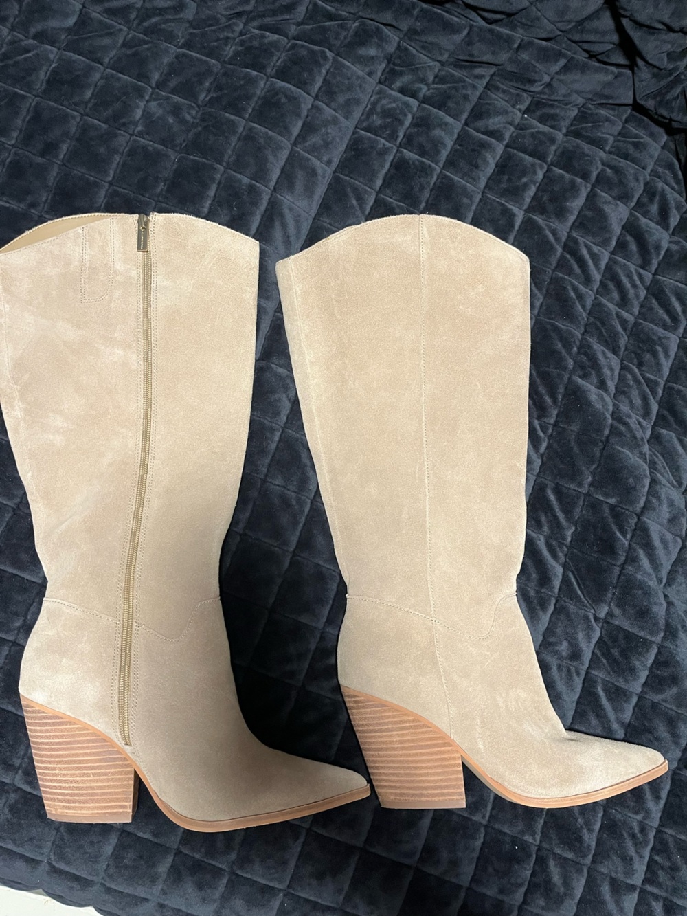 Vince Camuto Beige Suede Knee high Boots extra wide calf boots size 9W